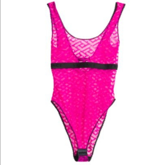 Versace Greca Signature Body - Picture 3 of 4